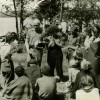 Галина Лазаревна (в центре) проводит беседу с детьми о животном мире оз. Глубокое. 1958-59 год.